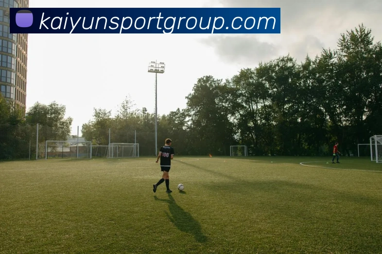 开云足球APP 体育赛事宣传图